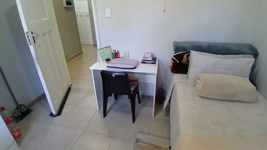 5 Bedroom Property for Sale in Park West Free State